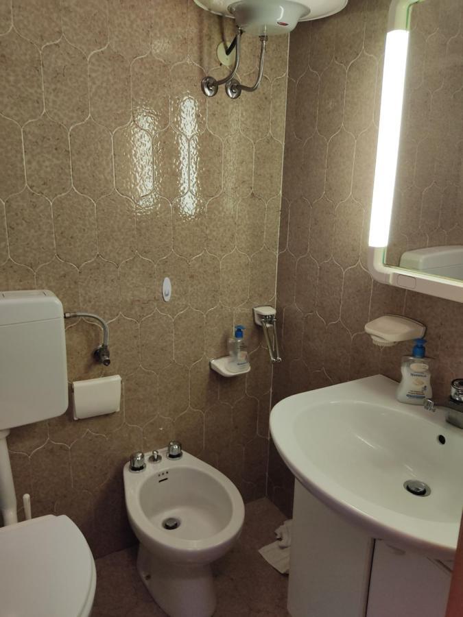 דירות פראטו נבוסו La Casa Di Gio מראה חיצוני תמונה